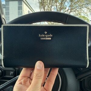 Kate Spade Black and White Wallet